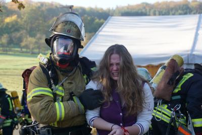 Landkreis Esslingen: Katastrophenschutzuebung Heisser Sueden in 4 Landkreisen - Uebungsorte im Landkreis Esslingen